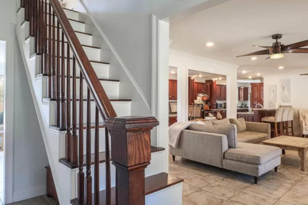 4/3 Home Centrally Located, Beach, Casino, Airport, Dining, Golfing, Shopping, Entertainment 걸프포트 외부 사진