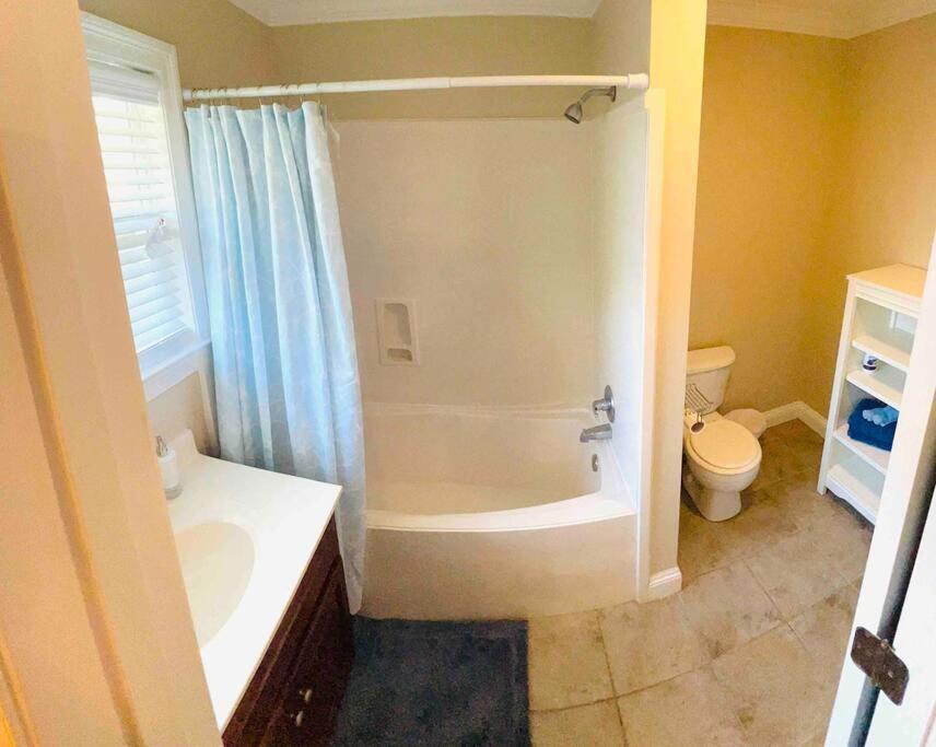 4/3 Home Centrally Located, Beach, Casino, Airport, Dining, Golfing, Shopping, Entertainment 걸프포트 외부 사진