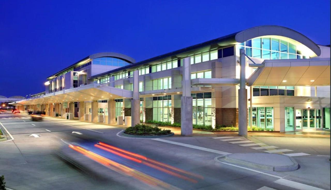4/3 Home Centrally Located, Beach, Casino, Airport, Dining, Golfing, Shopping, Entertainment 걸프포트 외부 사진