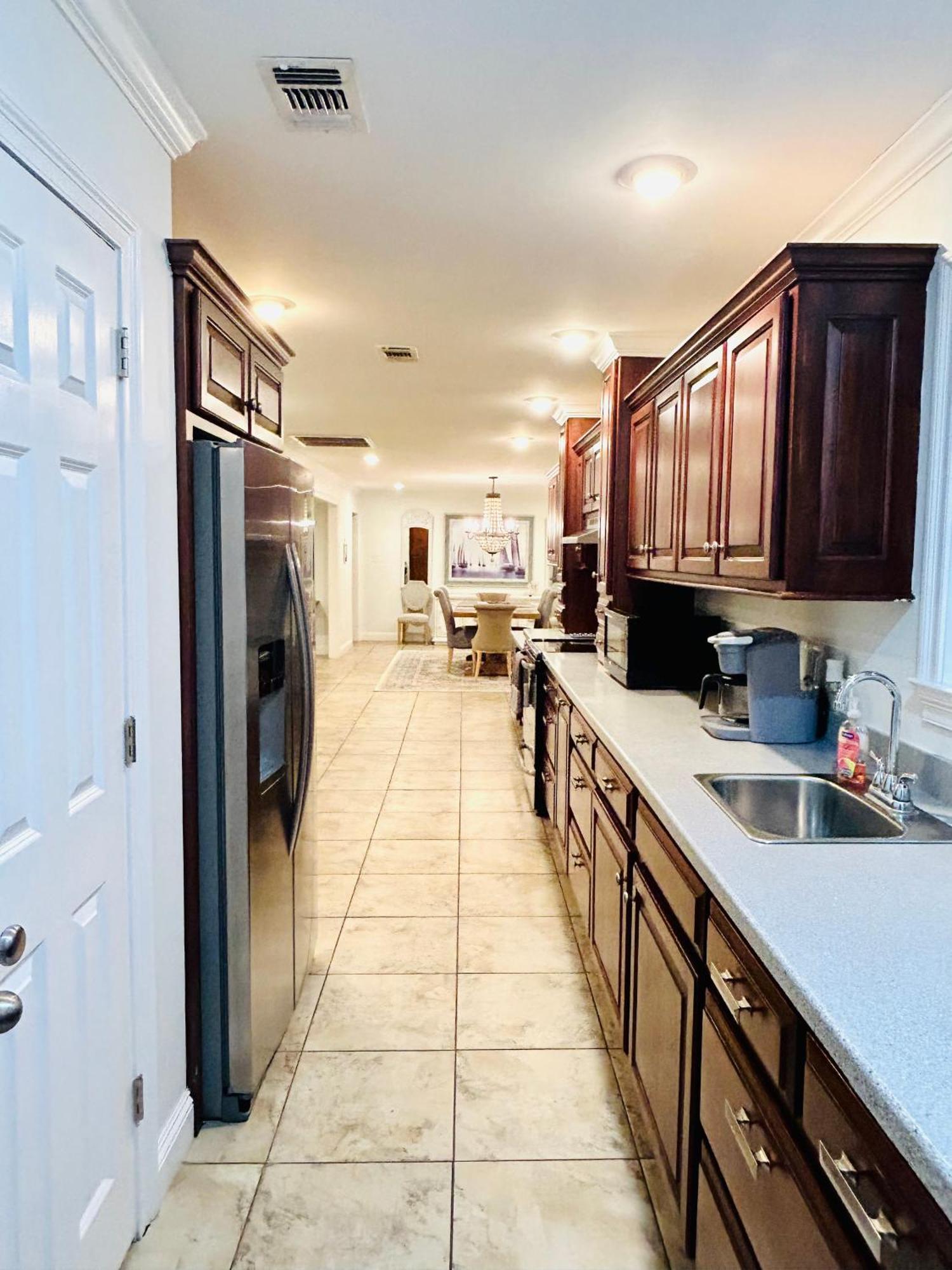 4/3 Home Centrally Located, Beach, Casino, Airport, Dining, Golfing, Shopping, Entertainment 걸프포트 외부 사진